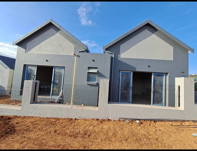 3 BEDROOM HOUSE FOR SALE IN OUTENIQUASBOSCH